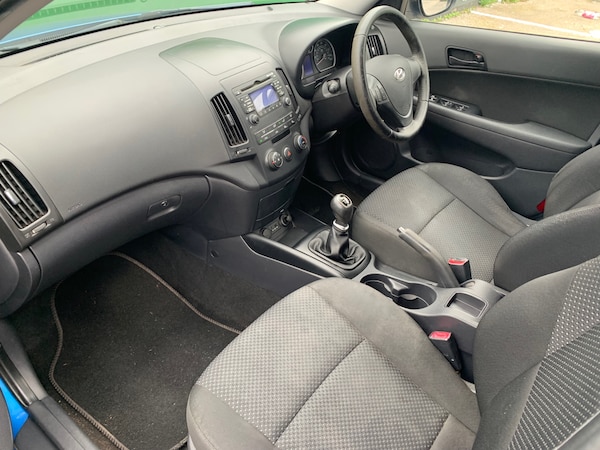 Used Hyundai i30 2010 for sale - 76263690: Photo 5