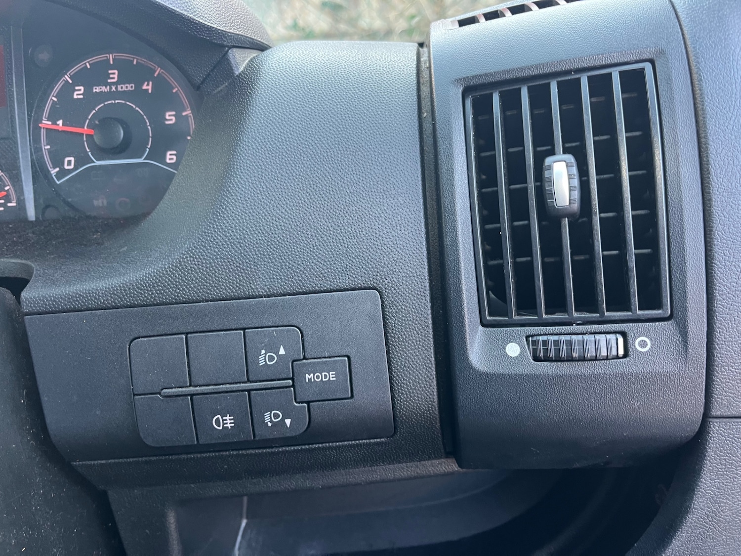 Used Peugeot Boxer 2018 for sale - 76651298: Photo 11