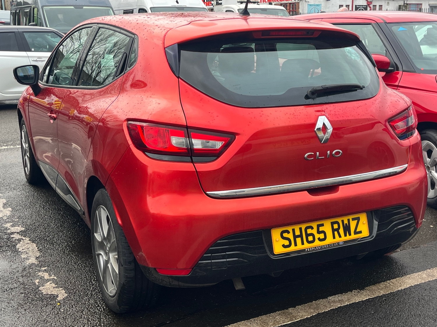 Used Renault Clio 2015 for sale - 77721575: Photo 2