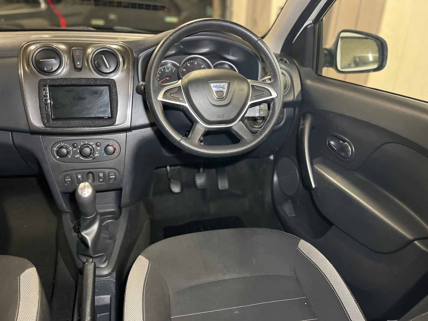 Used Dacia Sandero Stepway 2014 for sale - 76605475: Photo 7