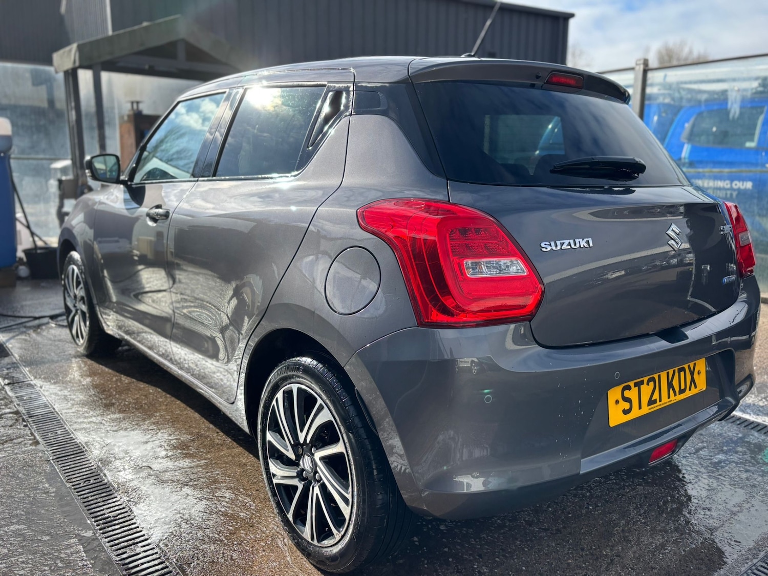 Used Suzuki Swift 2021 for sale - 77795660: Photo 2