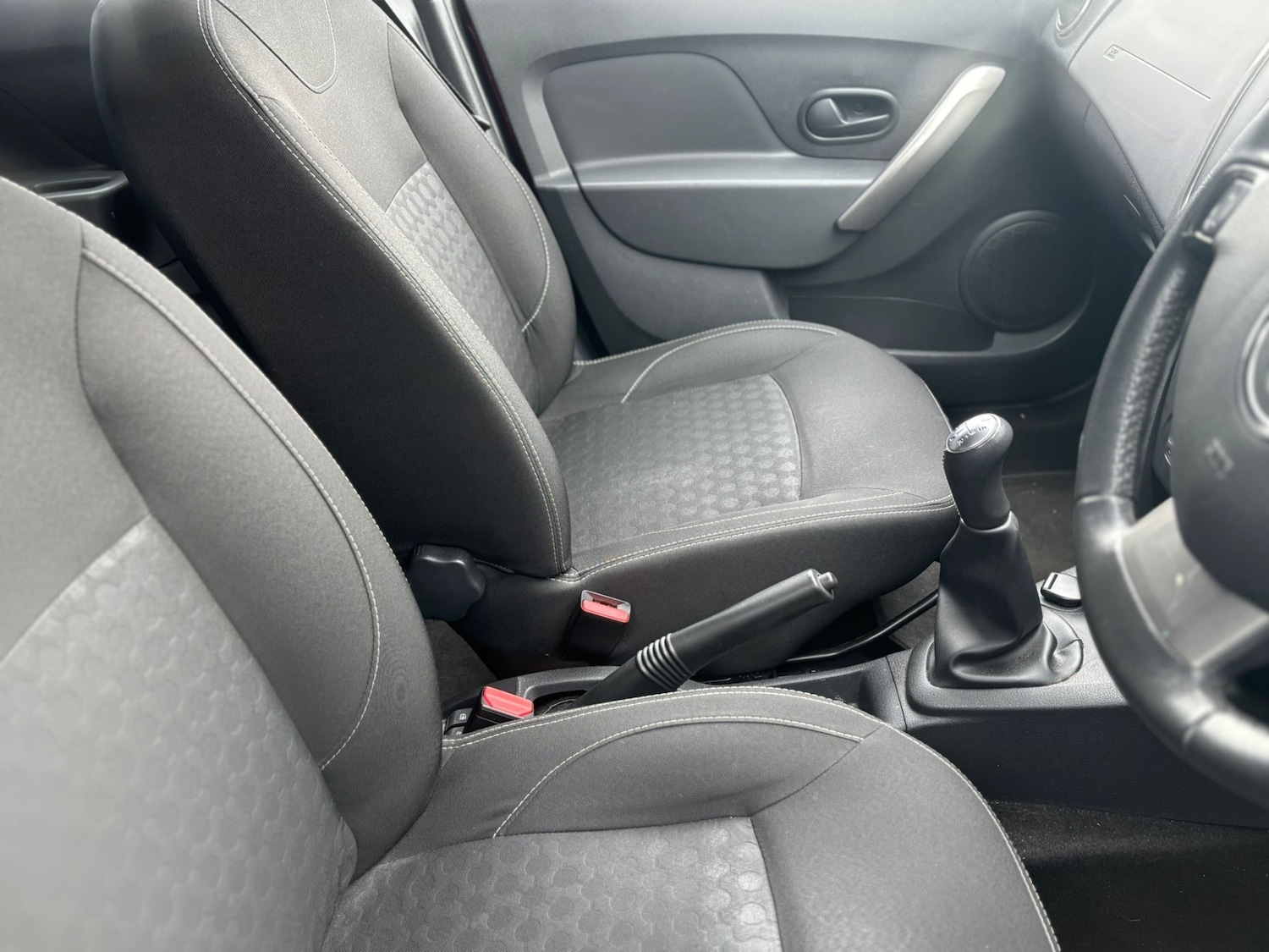 Used Dacia Logan MCV 2015 for sale - 77938528: Photo 5