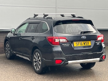 Used Subaru Outback 2016 for sale - 77530110: Photo