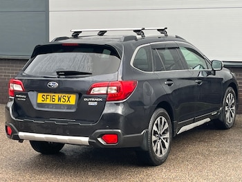 Used Subaru Outback 2016 for sale - 77530110: Photo