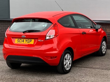 Used Ford Fiesta 2014 for sale - 76007606: Photo