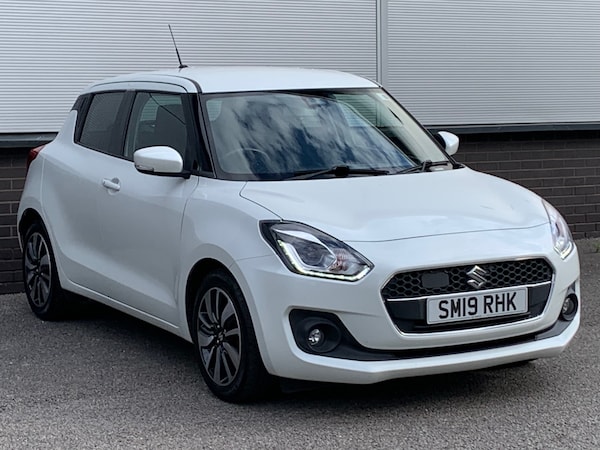 Used Suzuki Swift 2019 for sale - 75638088: Photo 1