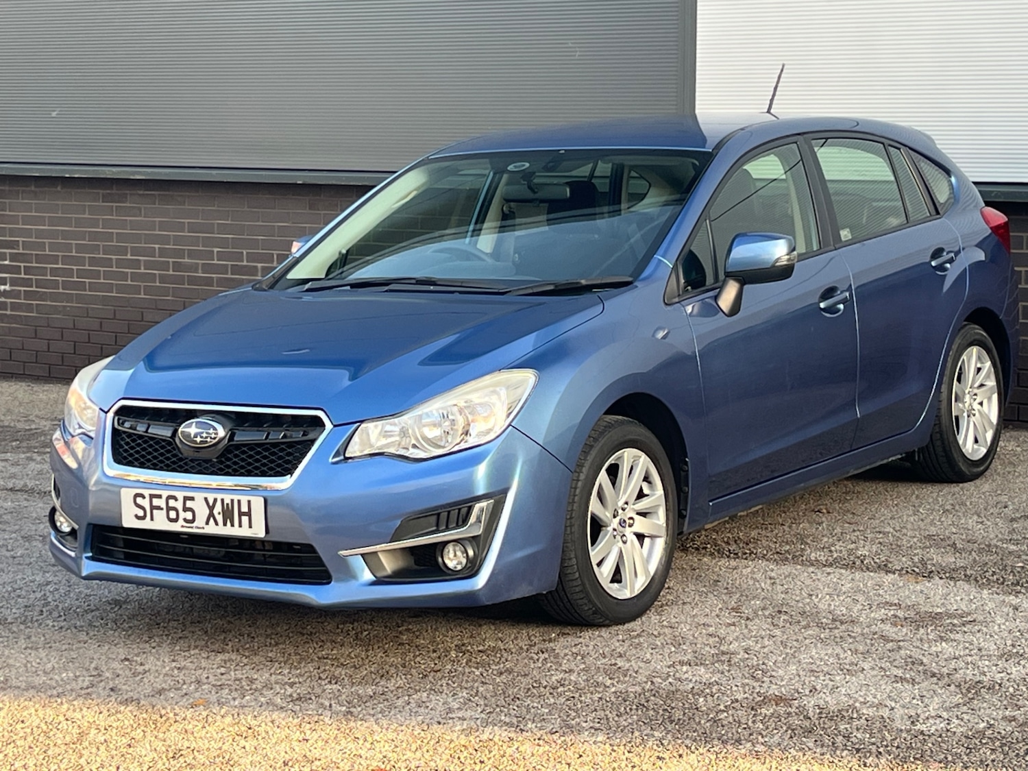 Used Subaru Impreza 2015 for sale - 76908305: Photo 2