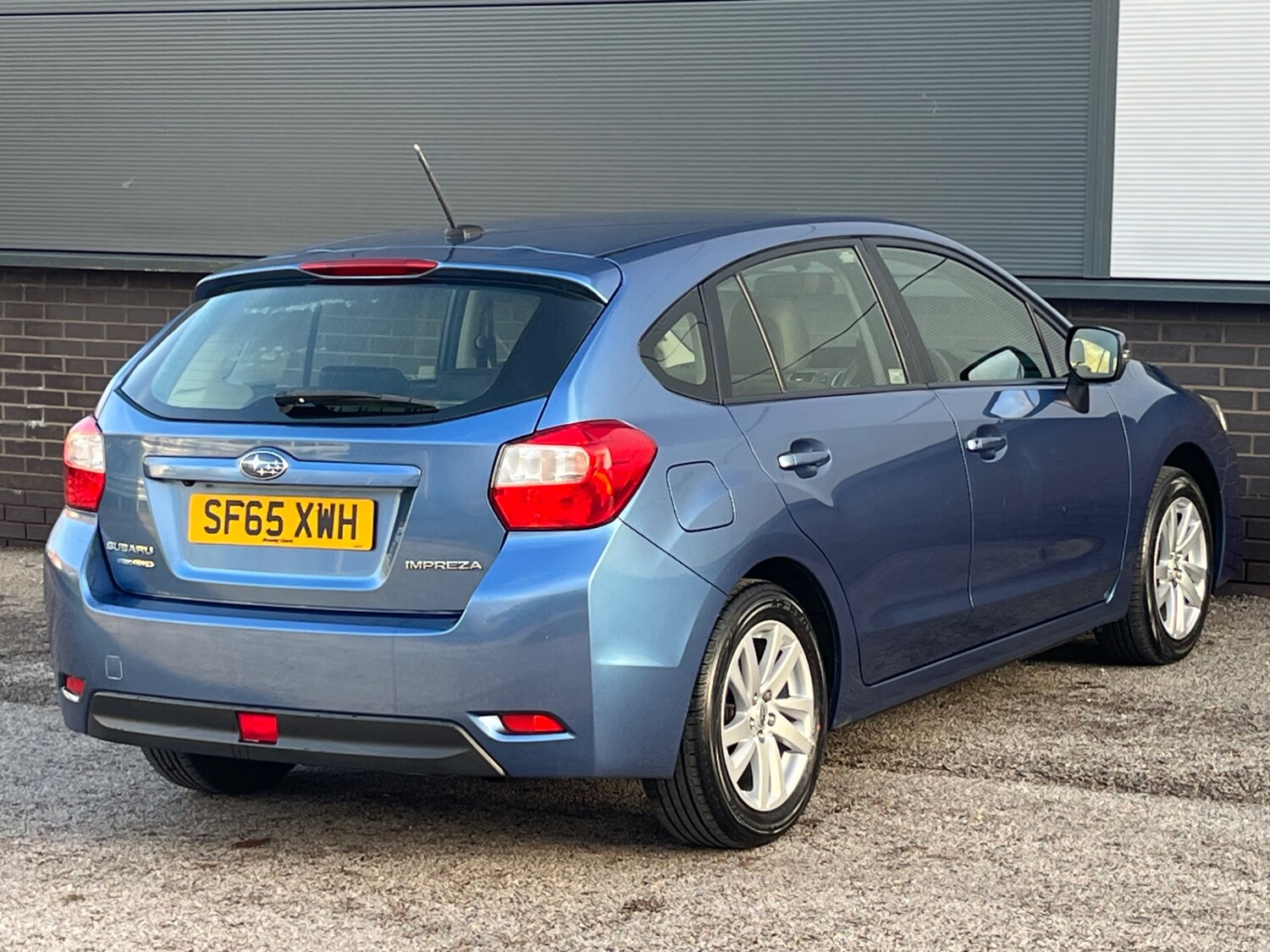 Used Subaru Impreza 2015 for sale - 76908305: Photo 4