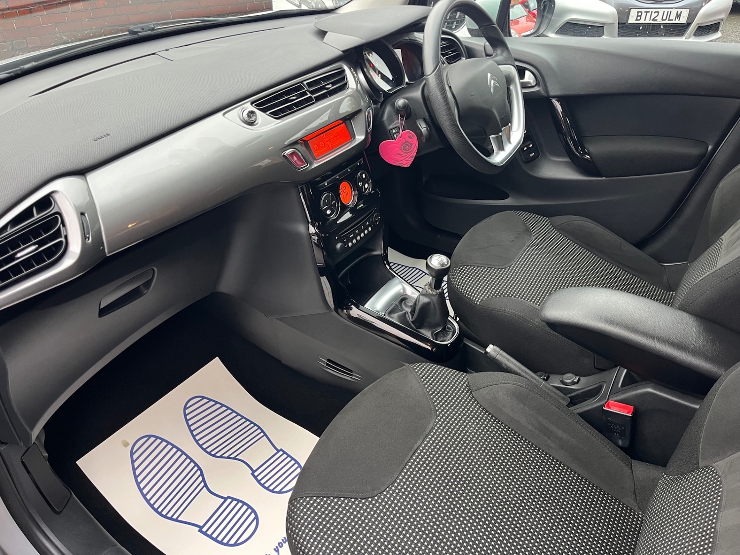 Used Citroen C3 2015 for sale - 76452385: Photo 5