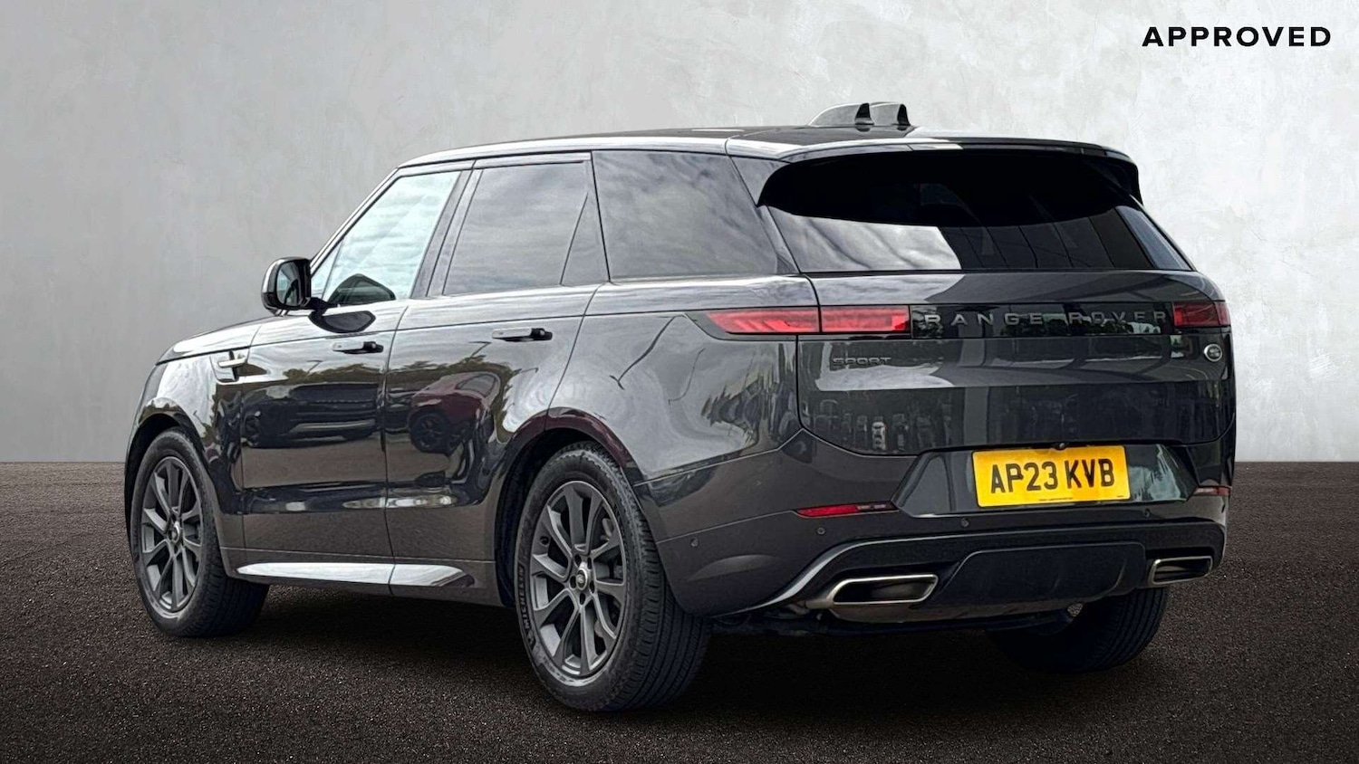 Used Land Rover Range Rover Sport 2023 for sale - 76460197: Photo 2