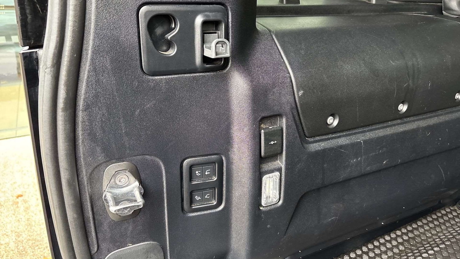 Used Land Rover Defender 2021 for sale - 76459806: Photo 27