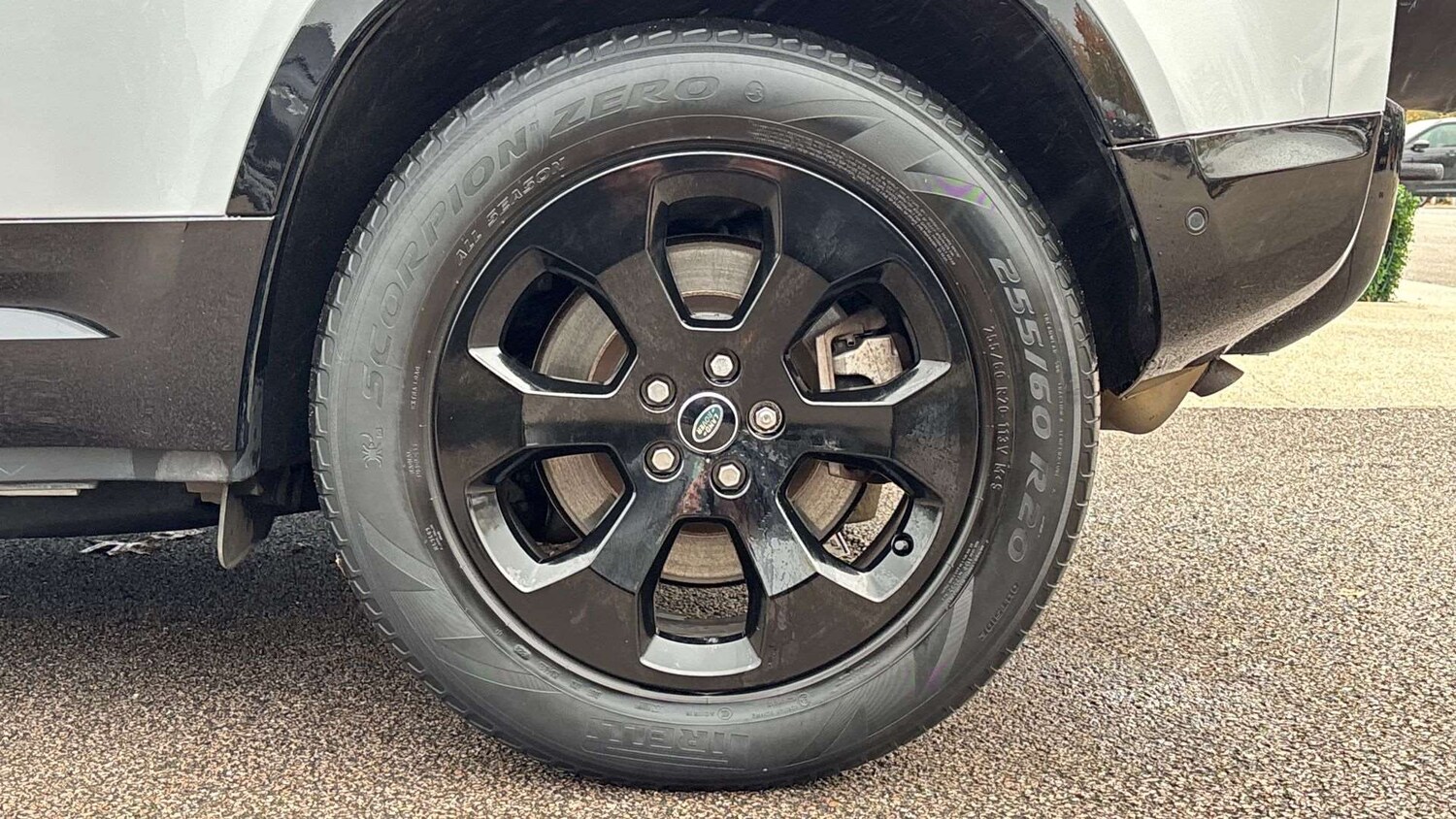 Used Land Rover Defender 2021 for sale - 76459806: Photo 32