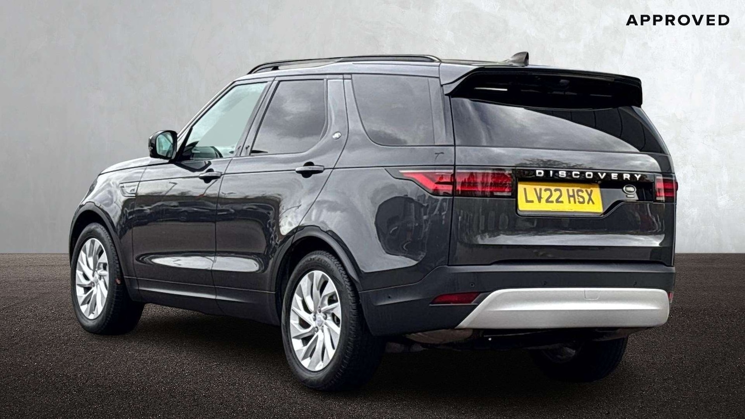 Used Land Rover Discovery 2022 for sale - 76460131: Photo 2