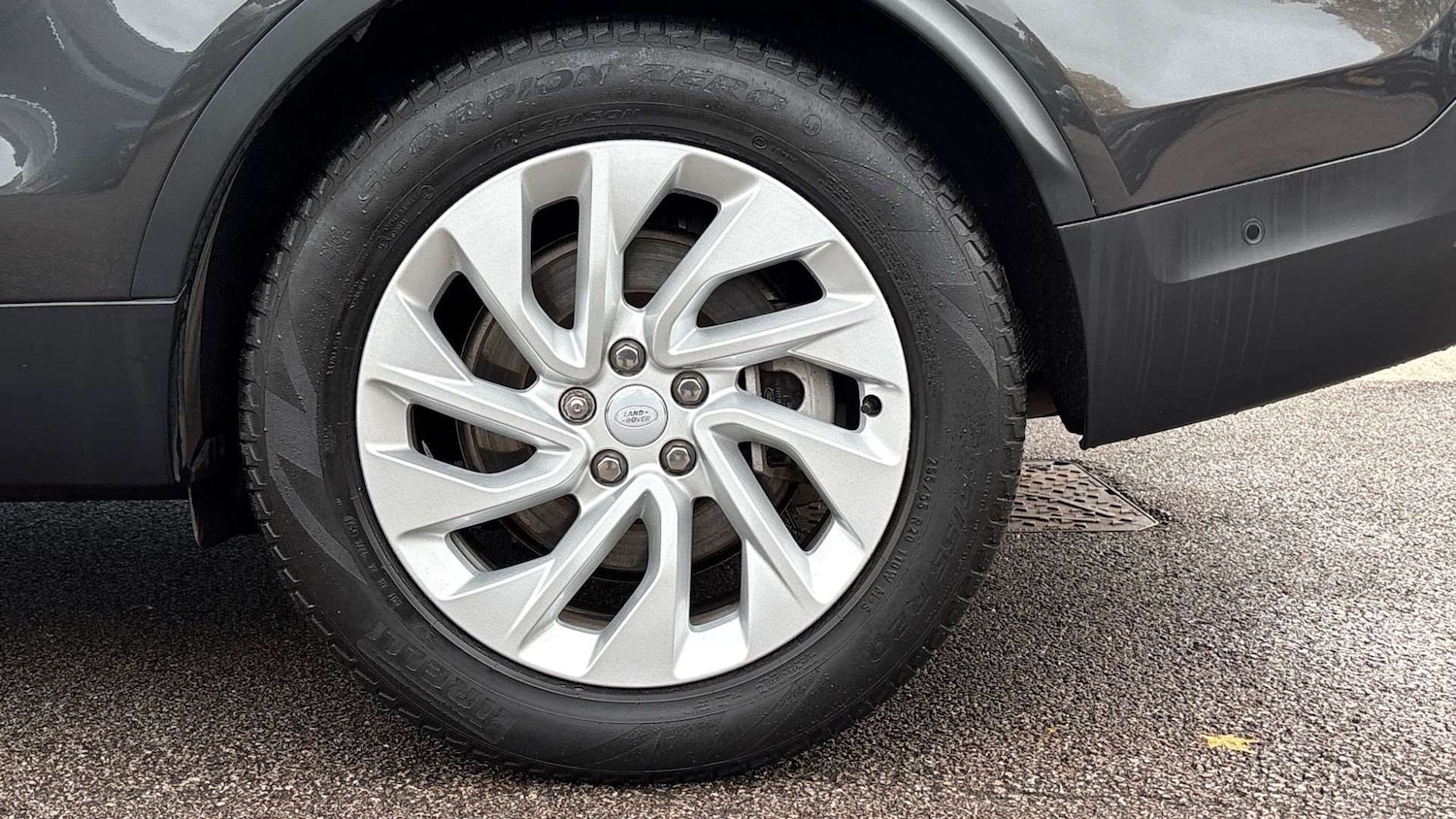 Used Land Rover Discovery 2022 for sale - 76460131: Photo 33