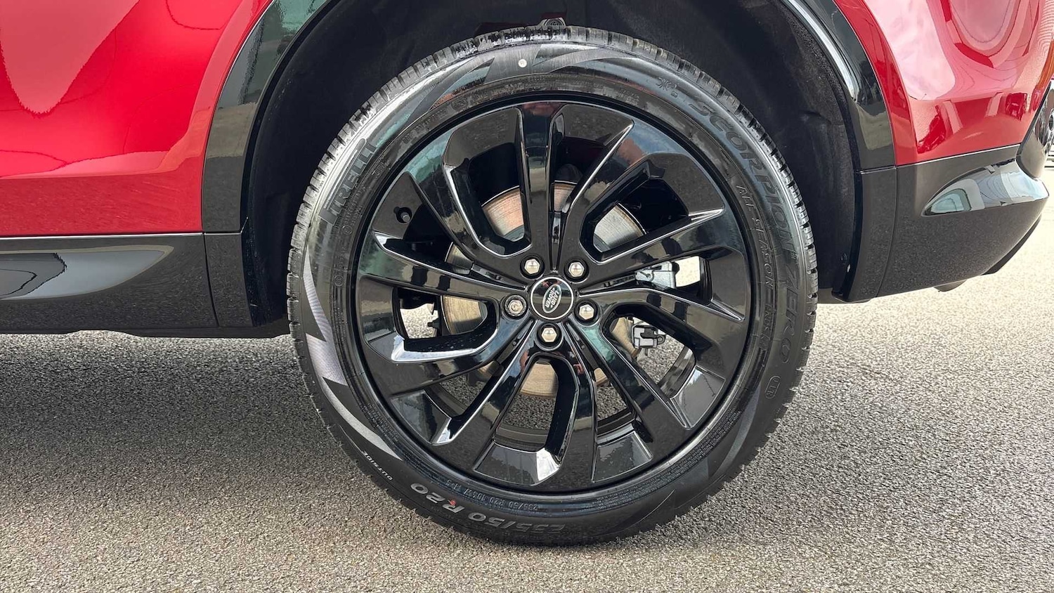 Used Land Rover Discovery Sport 2025 for sale - 76459946: Photo 25