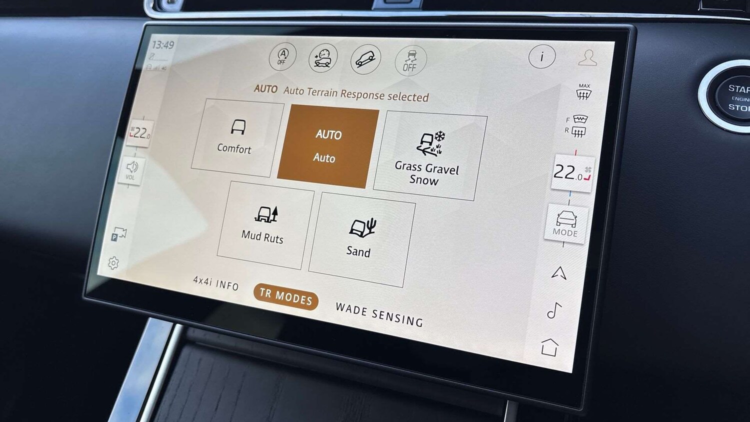 Used Land Rover Range Rover Evoque 2025 for sale - 76460619: Photo 11