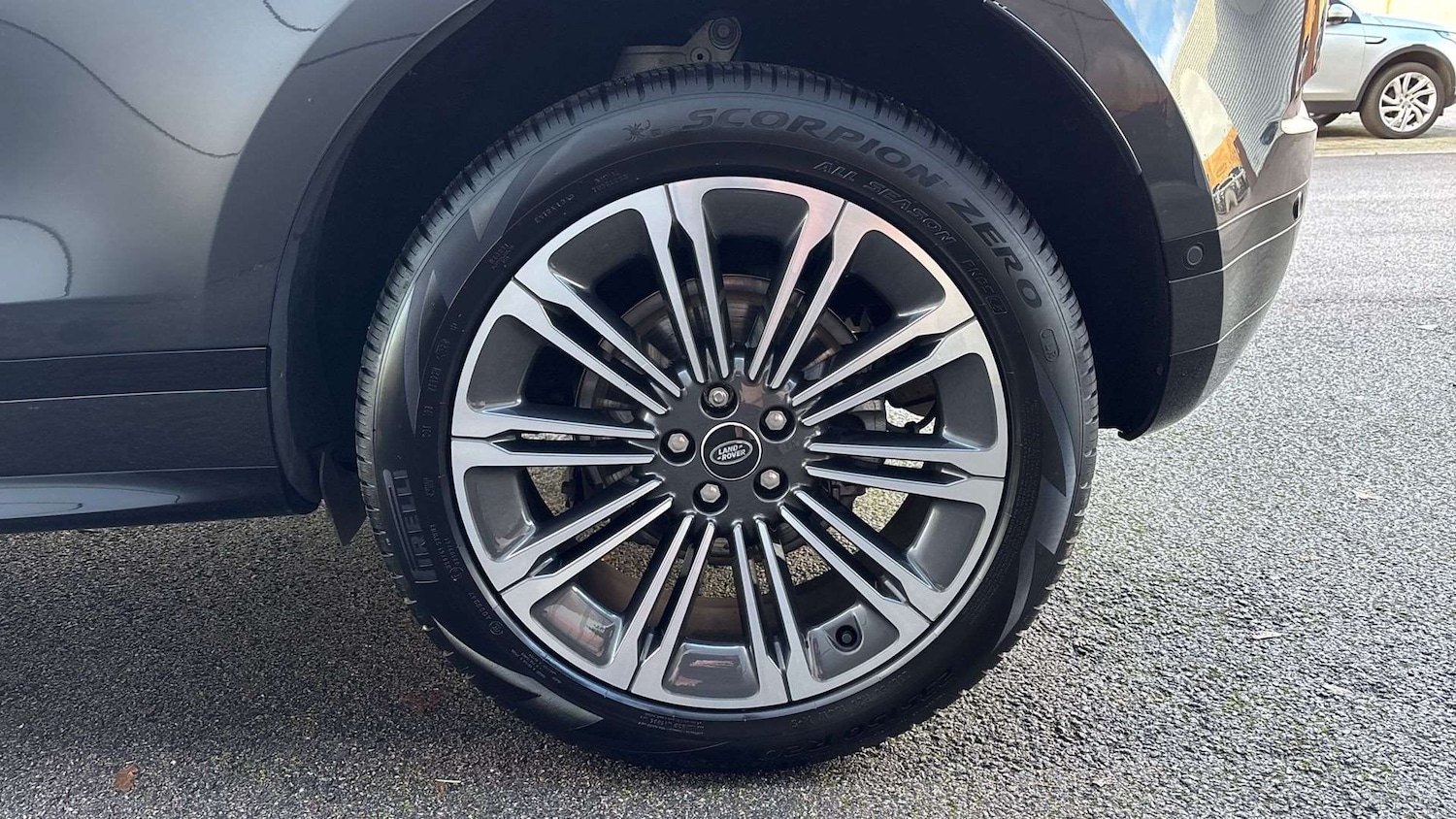 Used Land Rover Range Rover Evoque 2025 for sale - 76460619: Photo 31