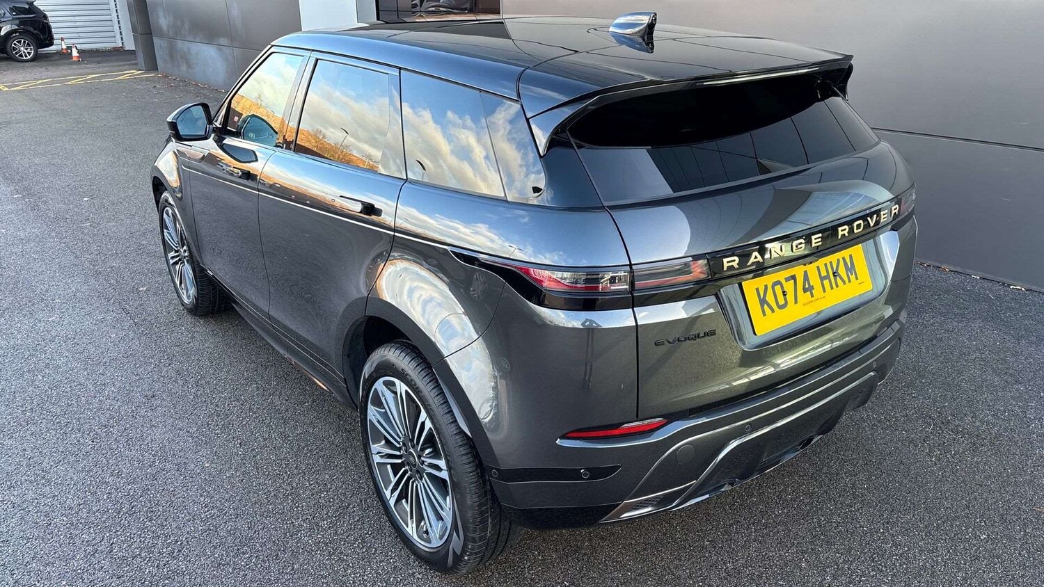 Used Land Rover Range Rover Evoque 2025 for sale - 76460619: Photo 35