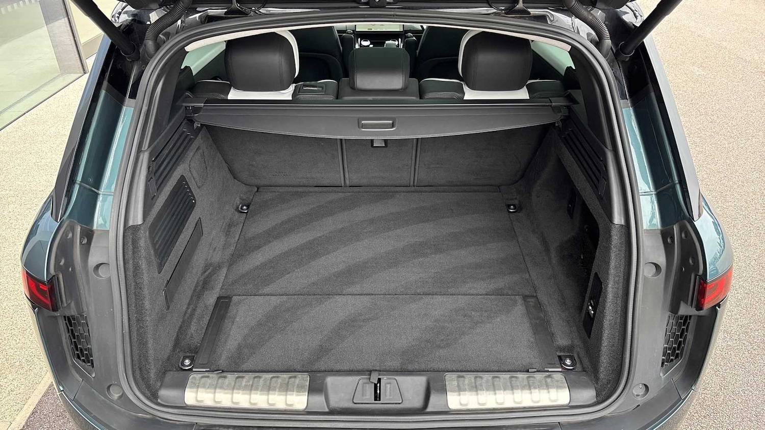 Used Land Rover Range Rover Sport 2023 for sale - 76460622: Photo 10