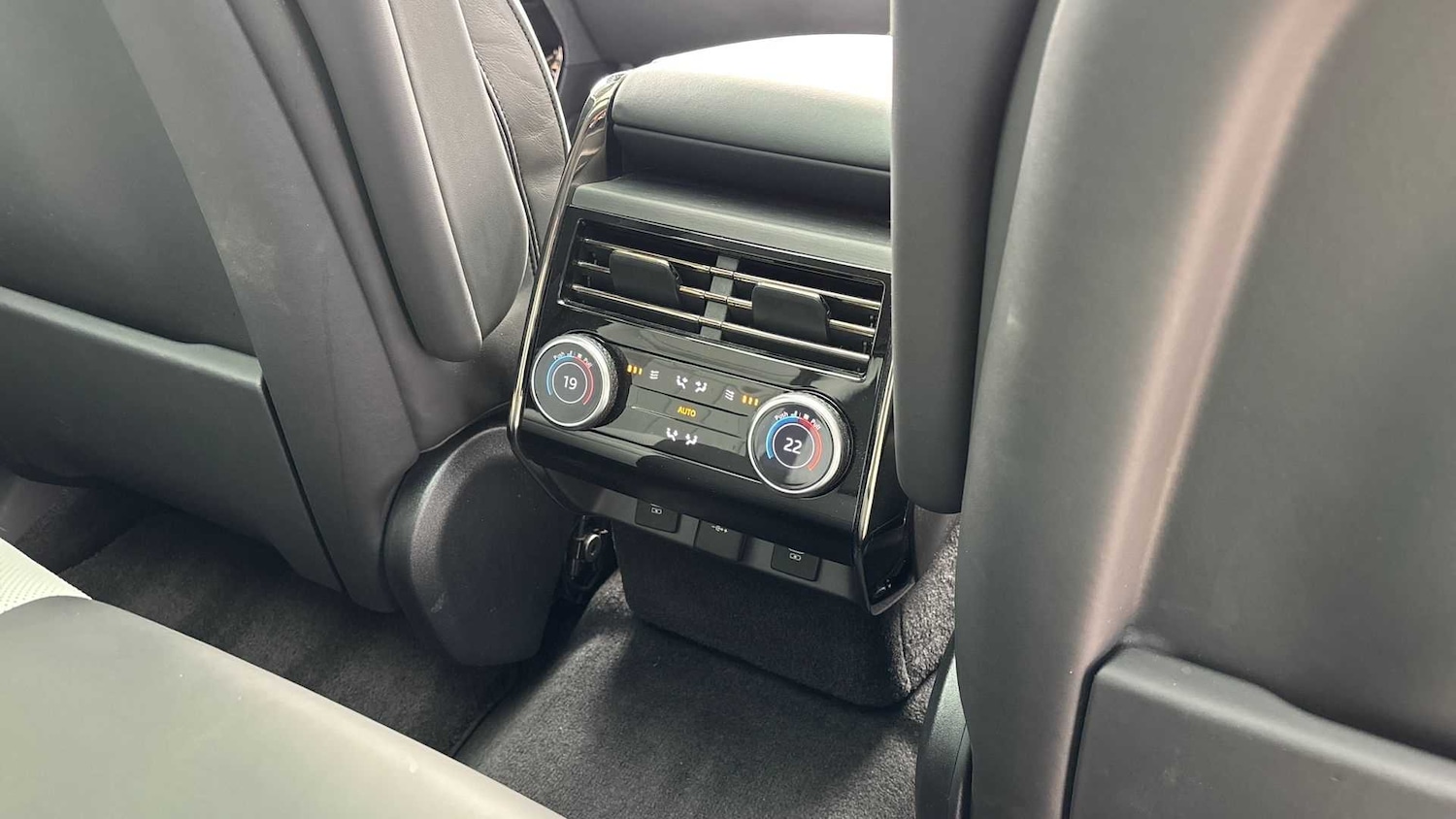 Used Land Rover Range Rover Sport 2023 for sale - 76460622: Photo 18