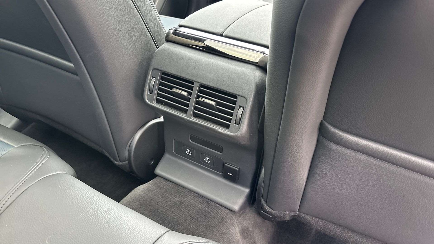 Used Land Rover Range Rover Velar 2023 for sale - 76459966: Photo 18