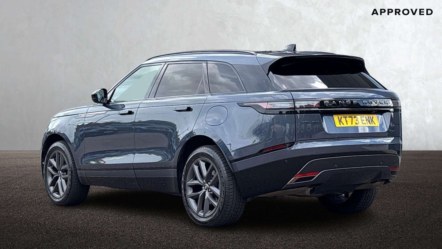 Used Land Rover Range Rover Velar 2023 for sale - 76459966: Photo 2
