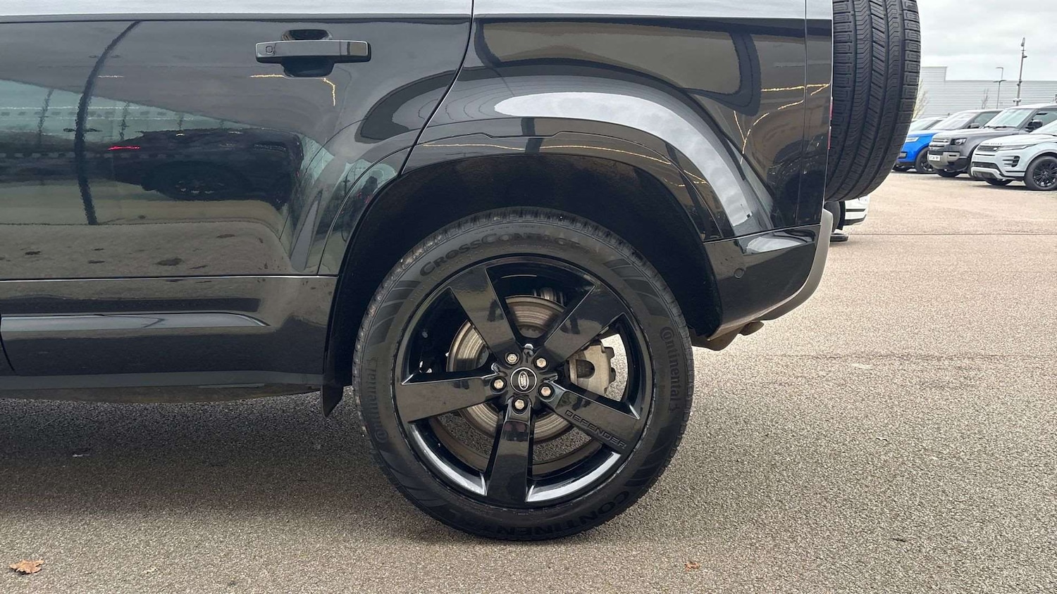 Used Land Rover Defender 2024 for sale - 77458537: Photo 31