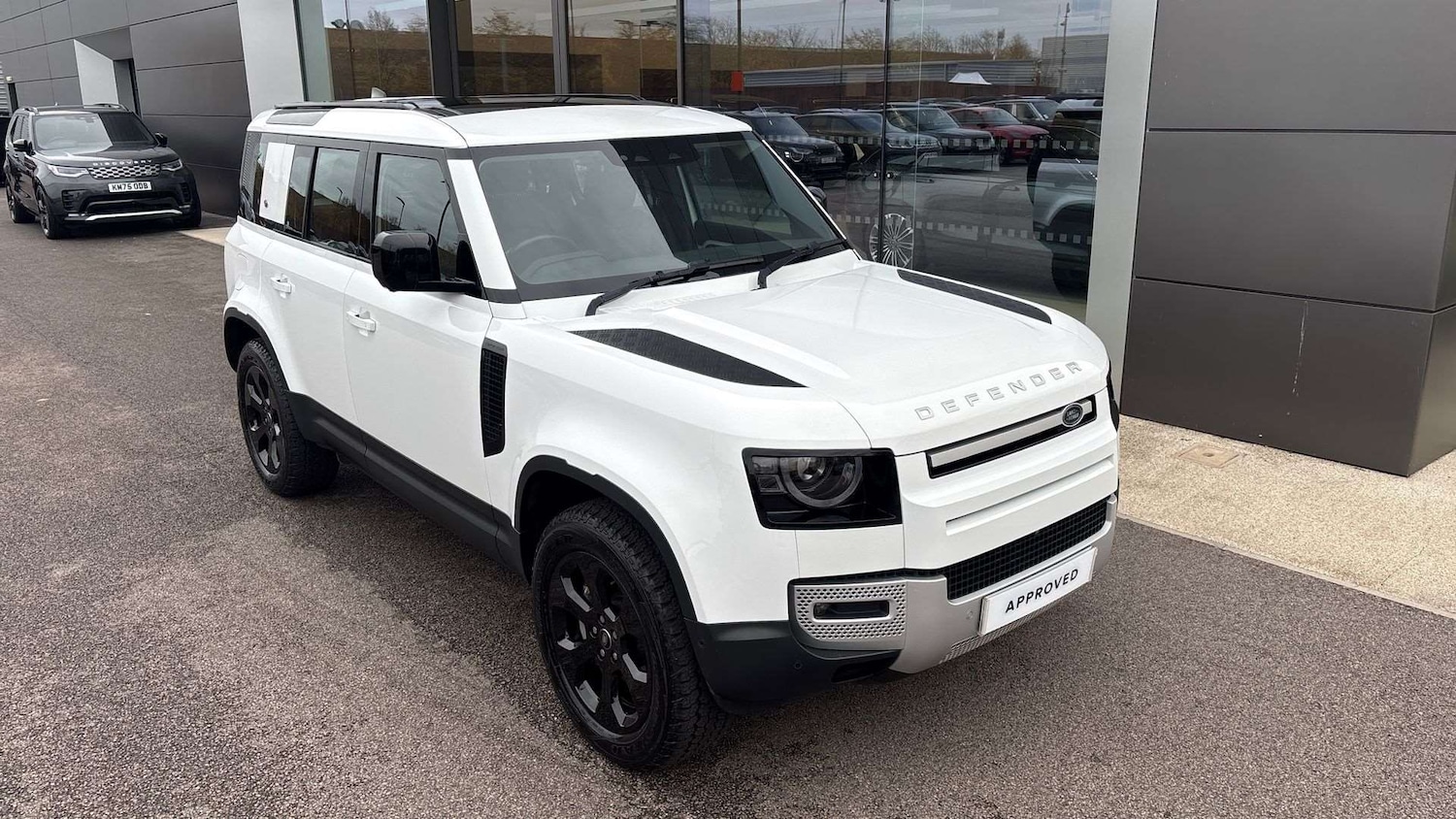 Used Land Rover Defender 2022 for sale - 76460577: Photo 29