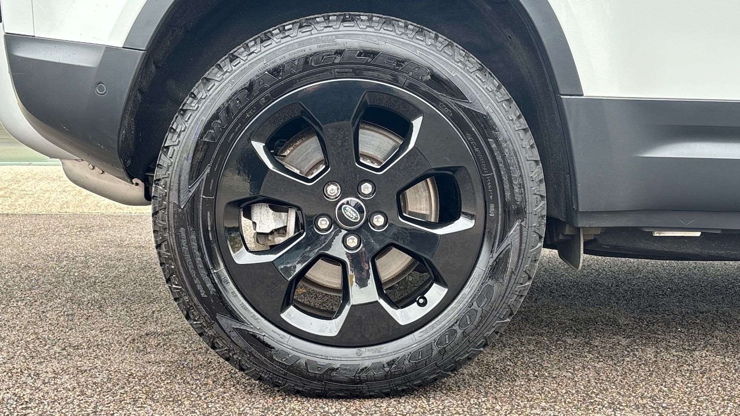 Used Land Rover Defender 2022 for sale - 76460577: Photo 30