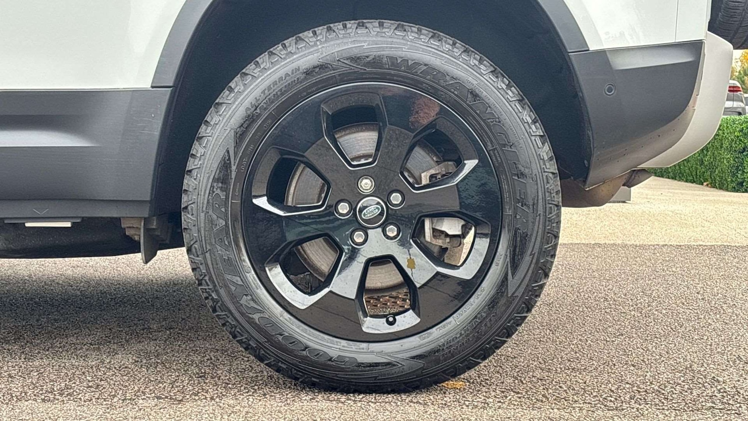 Used Land Rover Defender 2022 for sale - 76460577: Photo 32