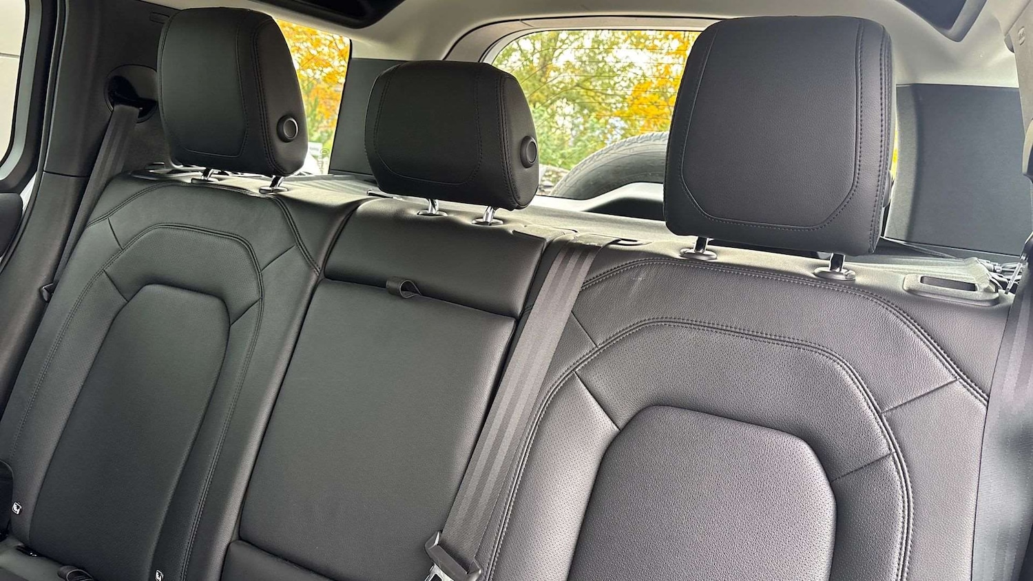 Used Land Rover Defender 2022 for sale - 76460577: Photo 34