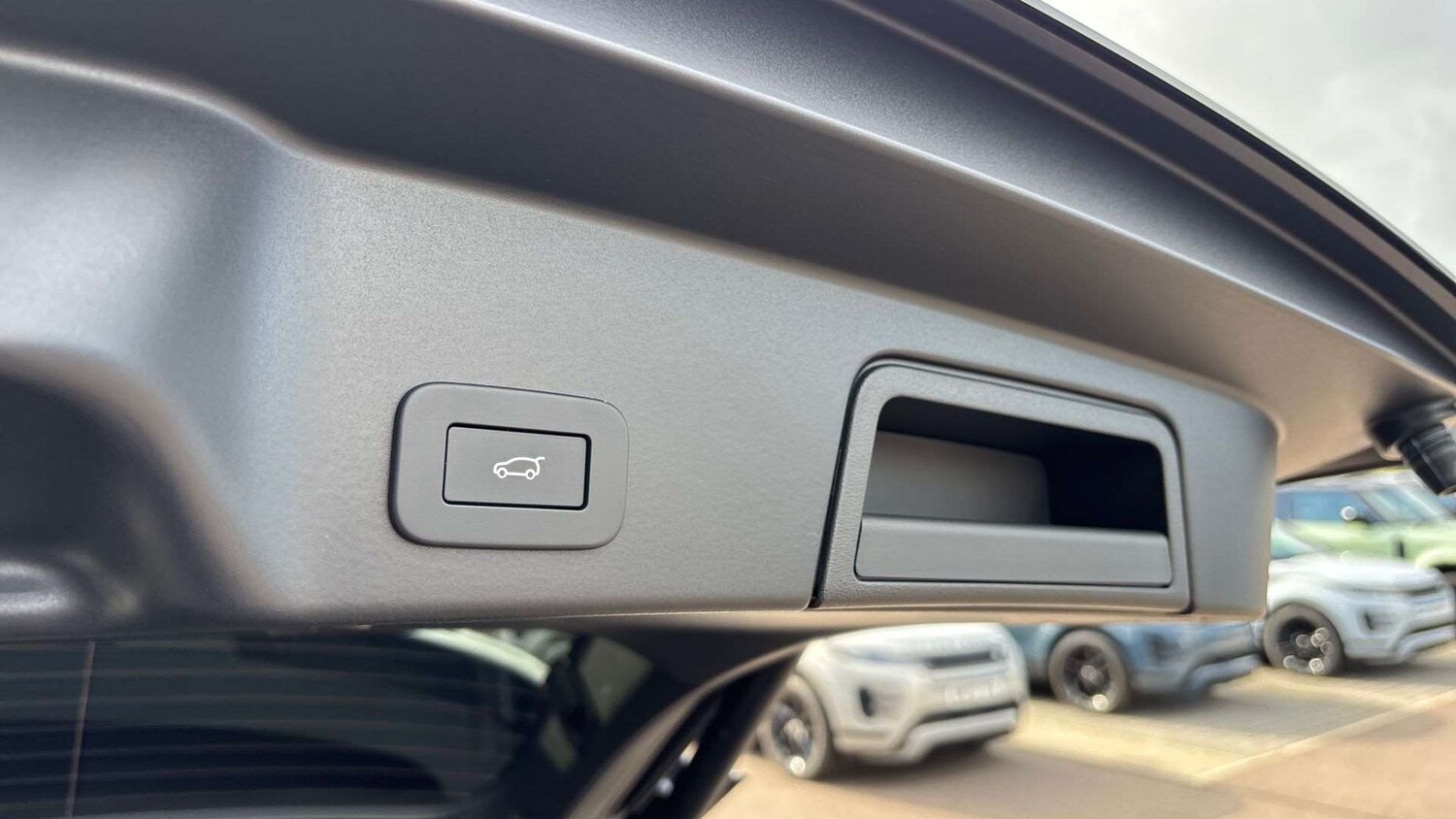 Used Land Rover Range Rover Evoque 2025 for sale - 77526979: Photo 22