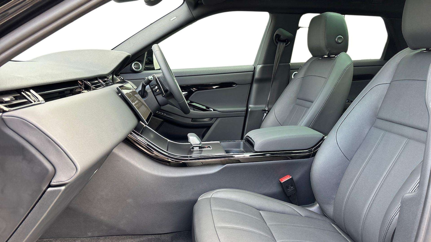 Used Land Rover Range Rover Evoque 2025 for sale - 77526979: Photo 3