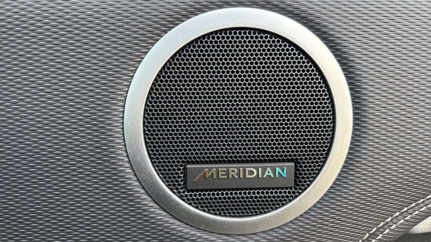 Used Land Rover Discovery 2023 for sale - 76460442: Photo 24