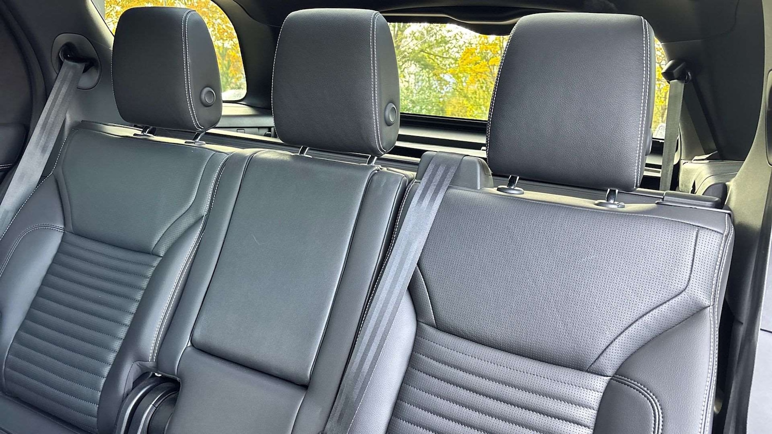 Used Land Rover Discovery 2023 for sale - 76460442: Photo 35