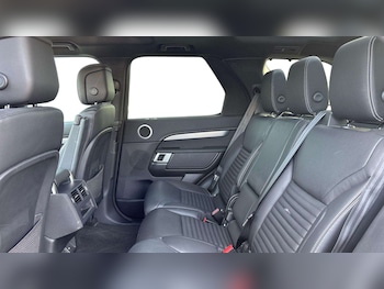 Used Land Rover Discovery 2023 for sale - 76460442: Photo