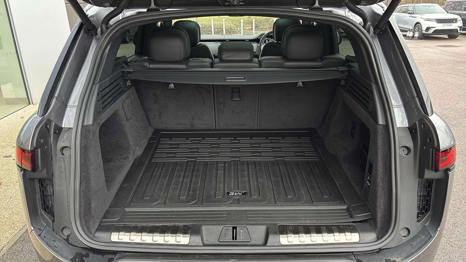 Used Land Rover Range Rover Sport 2025 for sale - 77316530: Photo 10