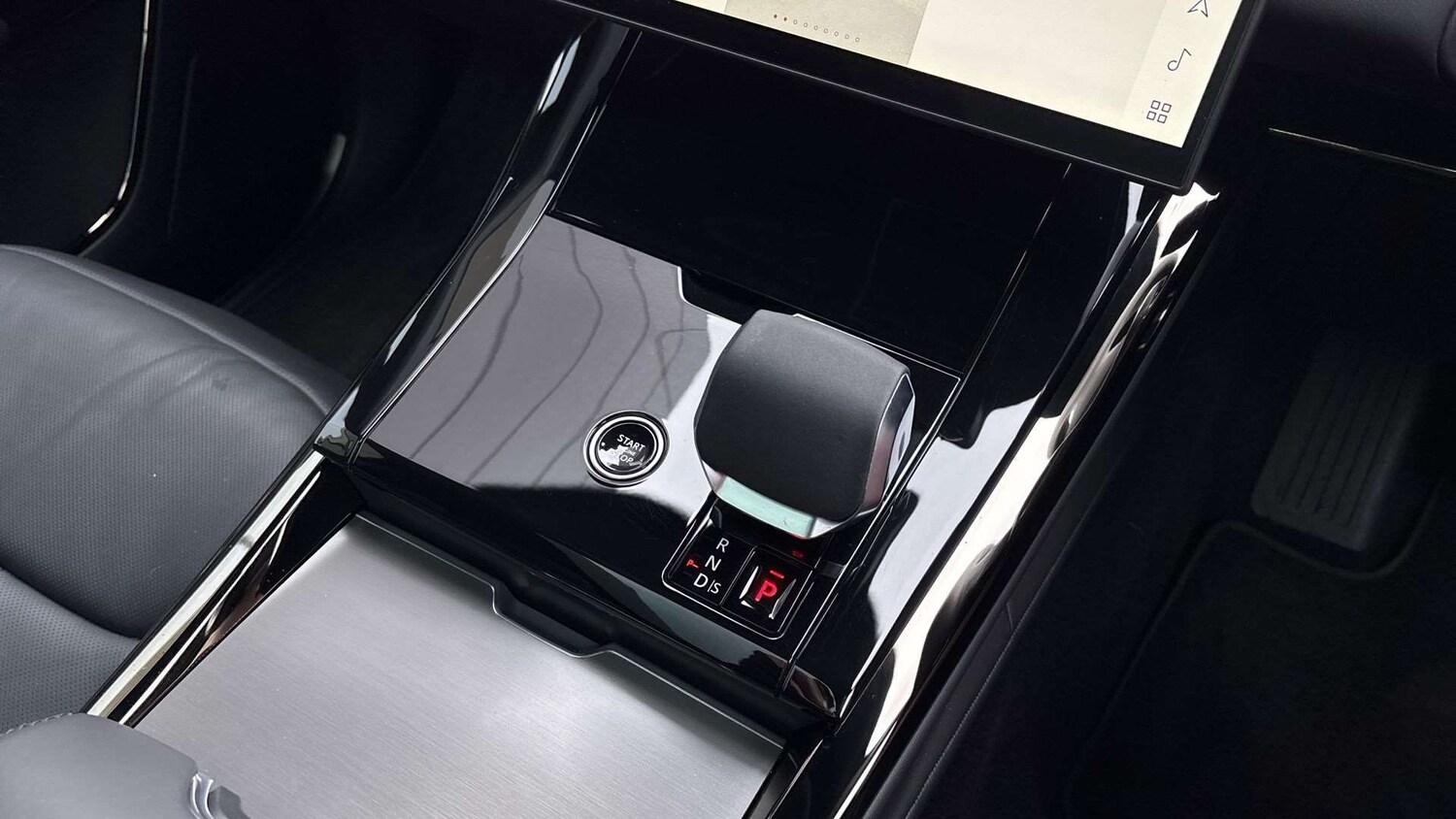 Used Land Rover Range Rover Sport 2025 for sale - 77316530: Photo 13