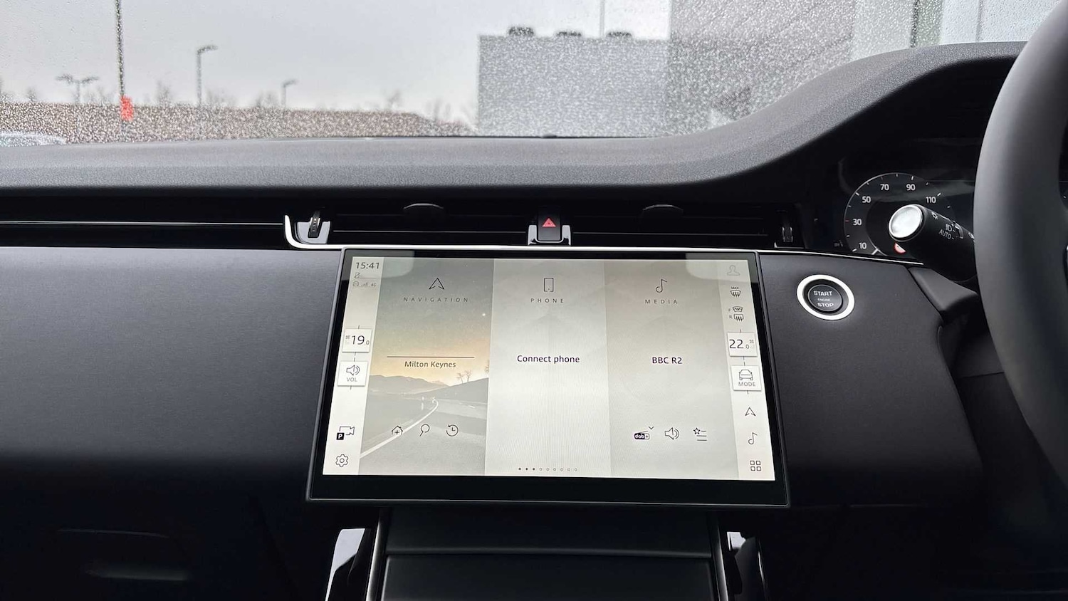 Used Land Rover Range Rover Evoque 2025 for sale - 76460469: Photo 14