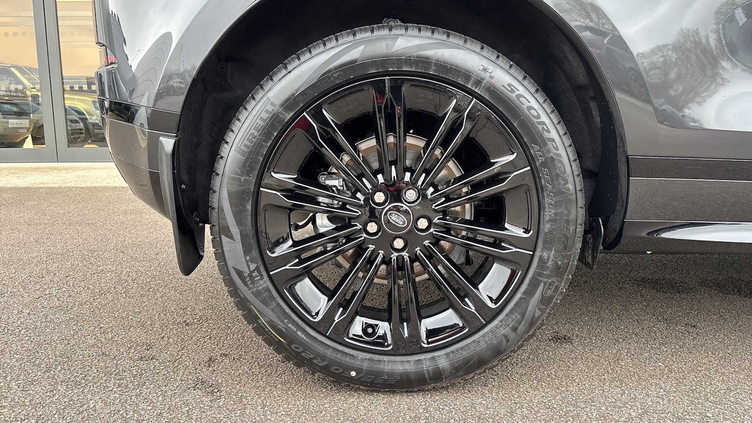 Used Land Rover Range Rover Evoque 2025 for sale - 76460469: Photo 24