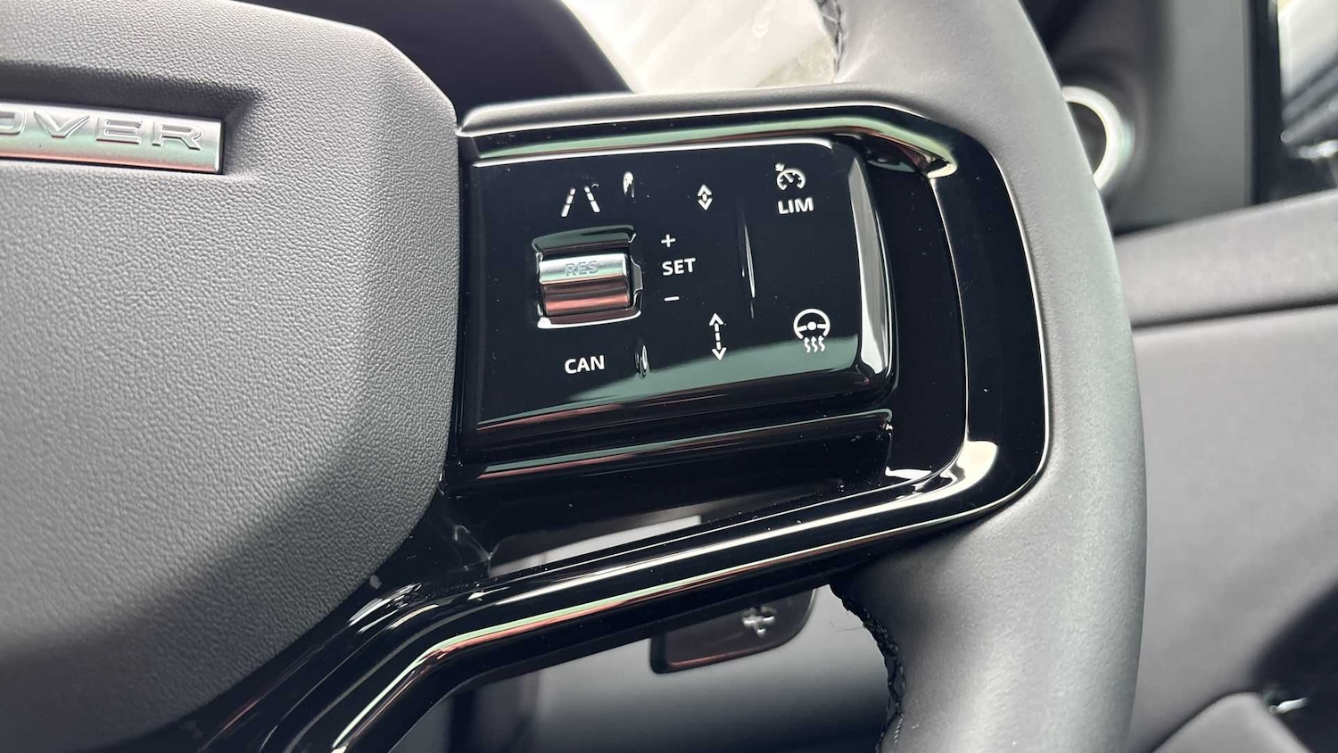 Used Land Rover Range Rover Evoque 2025 for sale - 76460469: Photo 32