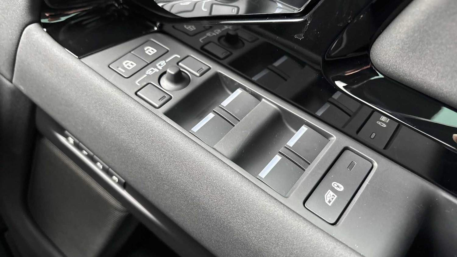 Used Land Rover Range Rover Evoque 2025 for sale - 76460469: Photo 33