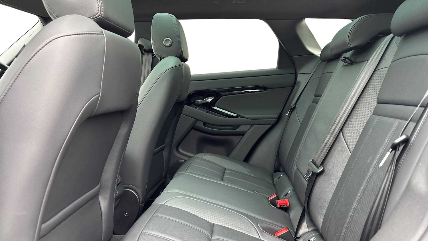 Used Land Rover Range Rover Evoque 2025 for sale - 76460469: Photo 4