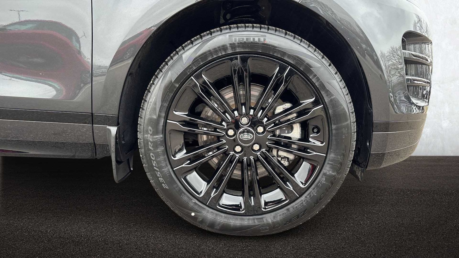 Used Land Rover Range Rover Evoque 2025 for sale - 76460469: Photo 8