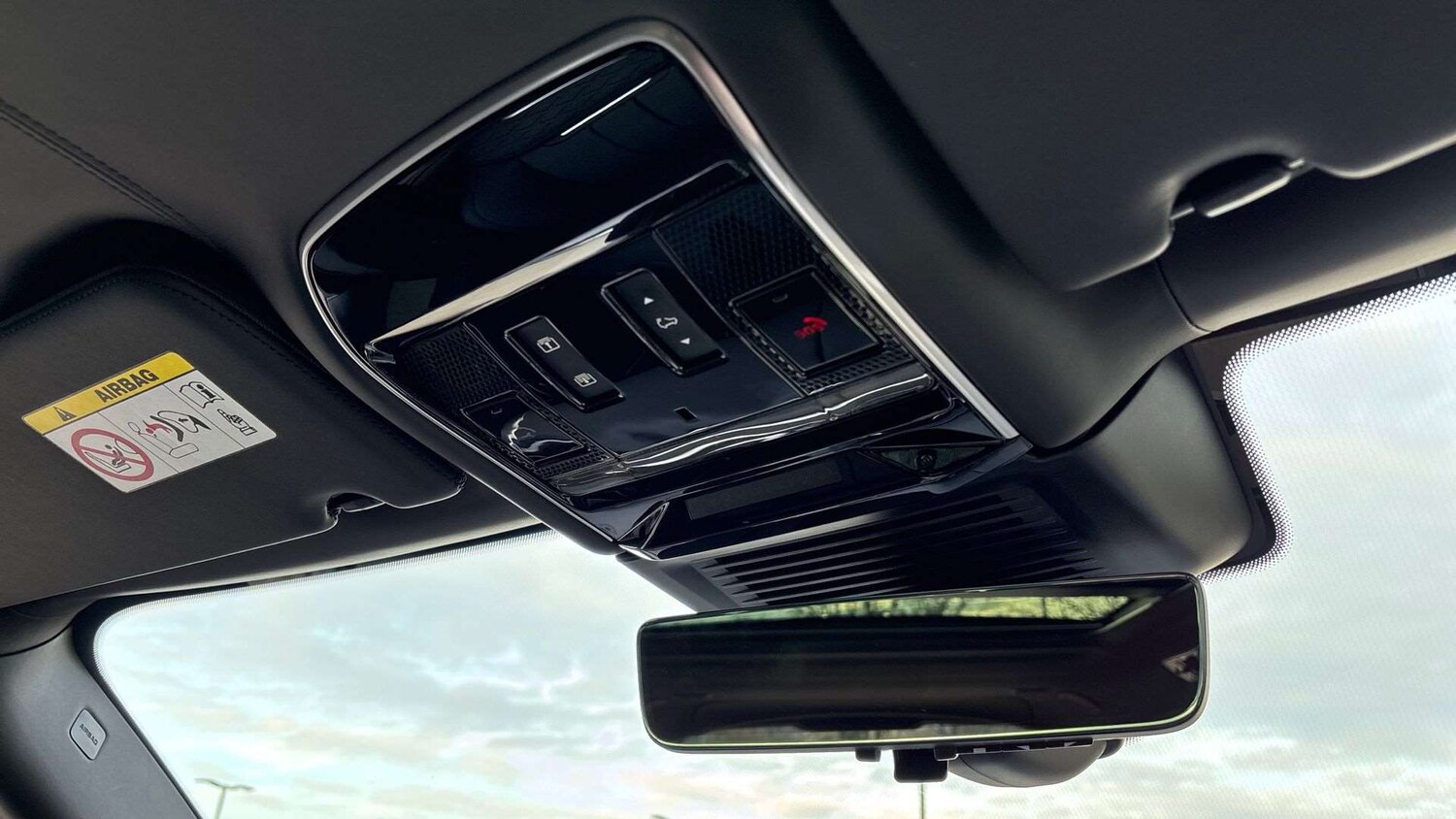 Used Land Rover Range Rover 2025 for sale - 77480610: Photo 23