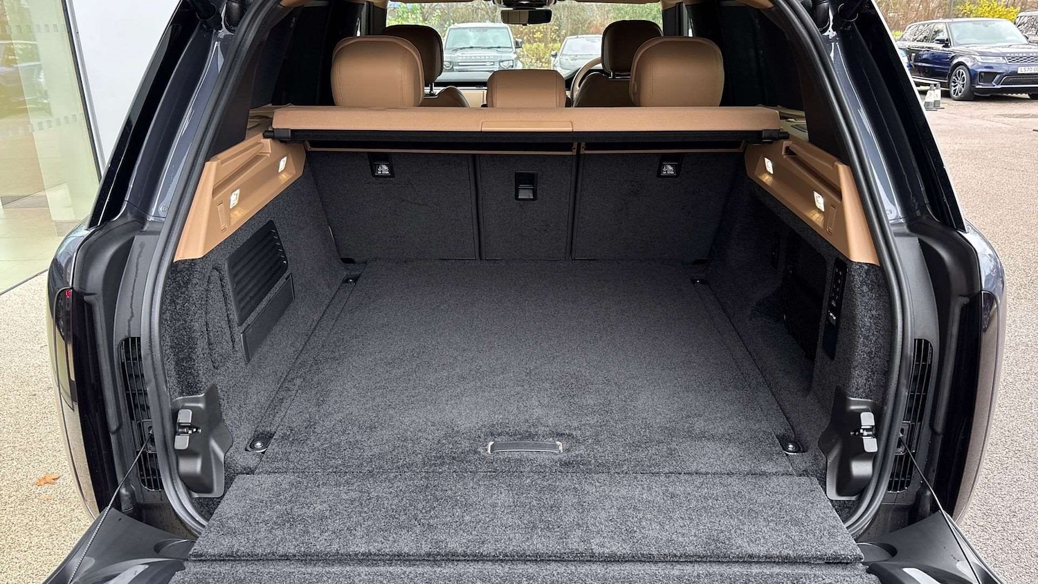 Used Land Rover Range Rover 2024 for sale - 76929102: Photo 10