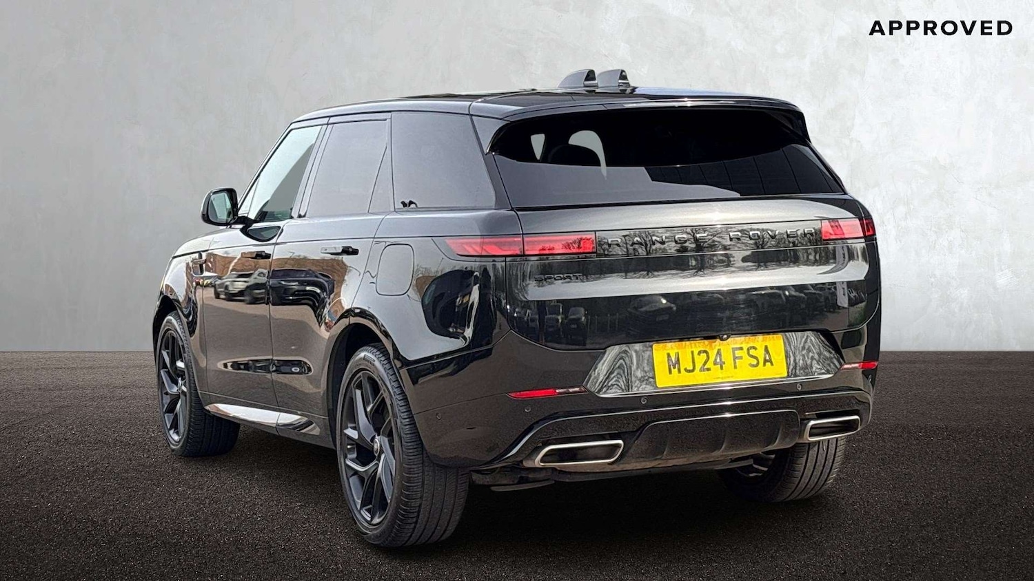 Used Land Rover Range Rover Sport 2024 for sale - 77996098: Photo 2