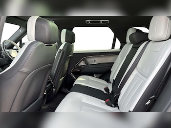 Used Land Rover Range Rover Sport 2024 for sale - 77996098: Photo