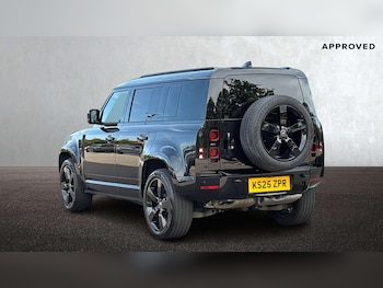Used Land Rover Defender 2025 for sale - 79078938: Photo
