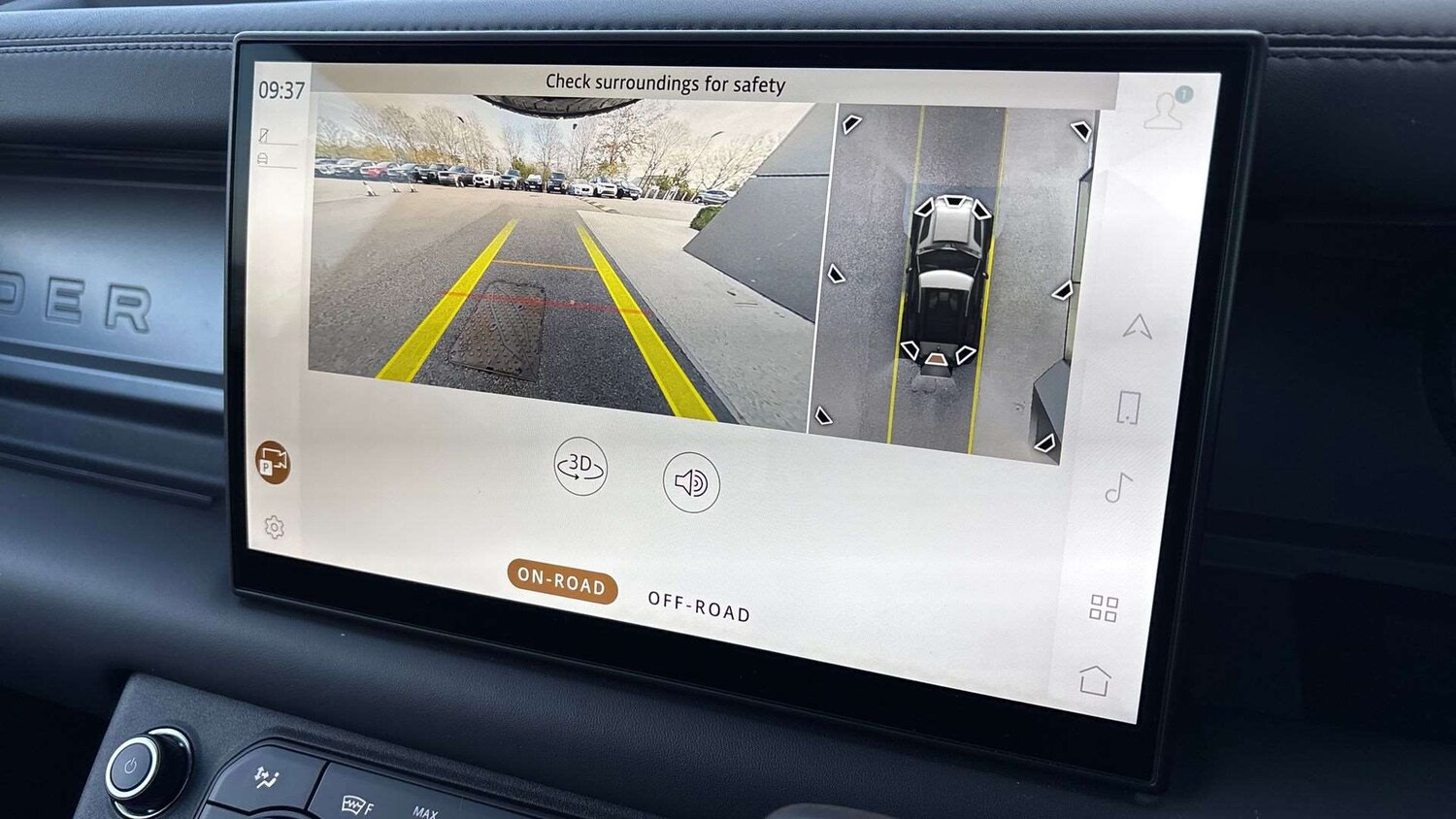 Used Land Rover Defender 2025 for sale - 76515557: Photo 12